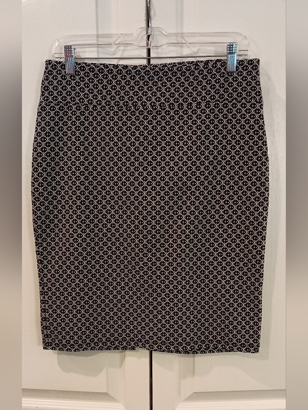 Black Geometric Pencil Skirt - Classic Office Style